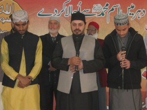 10-feb-2011-qari-amjad-ali-bilali-minhaj-markaz-model-town-lahore (37)